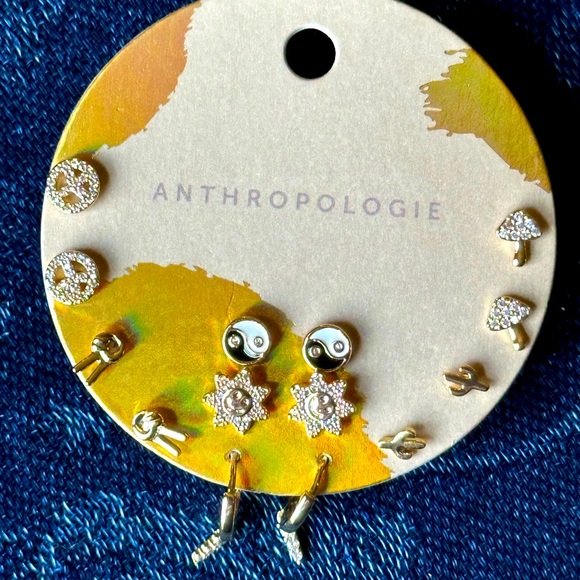 Anthropologie 70's Icon Post Earrings, Set of 7 NWT - Picture 1 of 8